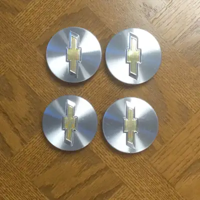 Alloy rim center caps, Chevrolet 17” rims