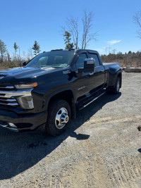 2020 Chev Silverado 3500 dually