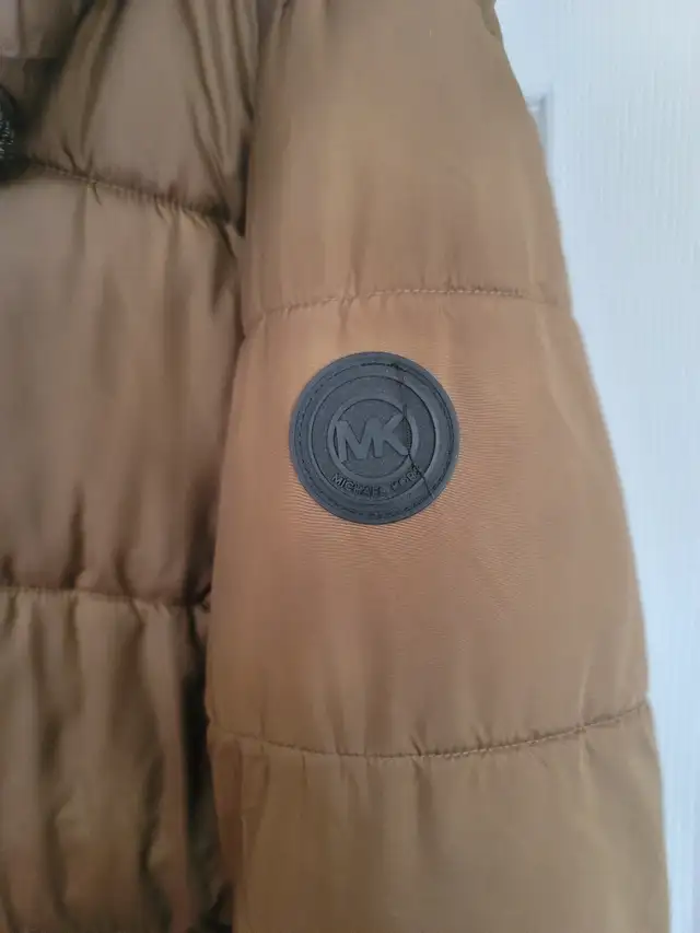 MICHAEL KORS KIDS WINTER JACKET SIZE 14-16 in Kids & Youth in Mississauga / Peel Region - Image 5