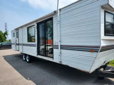Great condition travel trailer, $4000 obo