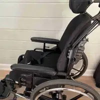 Wheelchair- Full tilt, Roho pump up seat cushion