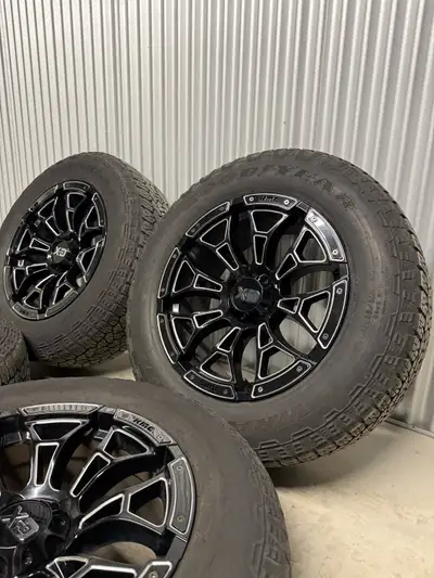 20x9” (0 offset) KMC “XD841 Boneyard” 5x139.7 bolt pattern rims + Ram TPMS (11-13’ gen sensors)+ 275...