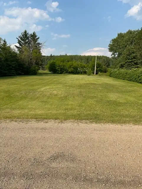 Lots for Sale in Land for Sale in Nipawin - Image 2