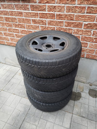 Set of 4 Winter Tires on Rims 235/70/16