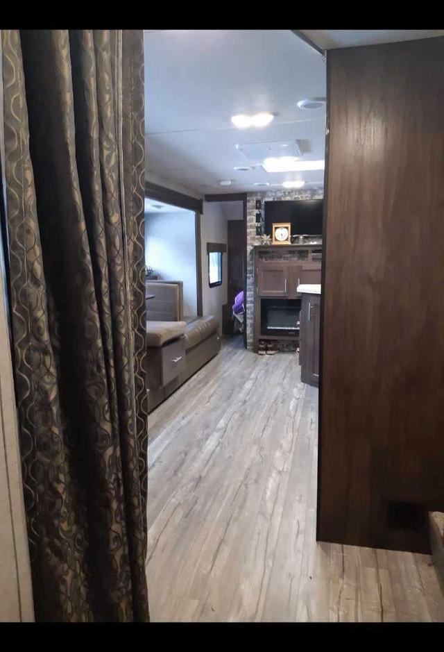 RV for sale in Travel Trailers & Campers in Cranbrook - Image 4