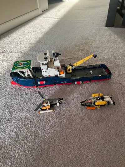 Lego Technic 42064 Ocena Explorer Complete set, come from pet free & smoke free home.