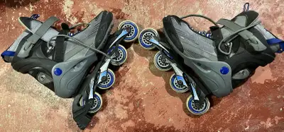 Dukes Rollerblades Size 12, View more