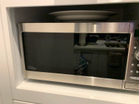 Panasonic Microwave Countertop NN-SD765S - 1.6 cu.ft