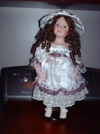 COMME NEUVE 30.00$ CHACUNE APPELEZ AU 514-927-7083