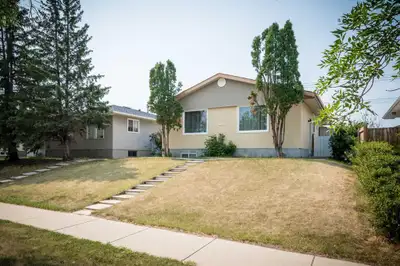 2 Bed 1 Bath Basement Suite in Huntington Hills, NE Calgary