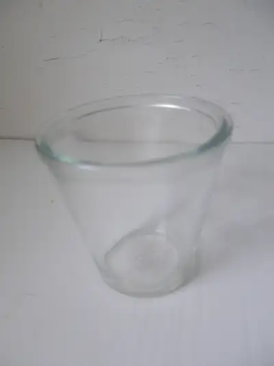 VERRE quantité 9 hauteur 3 pouces X 3 pouces, View more