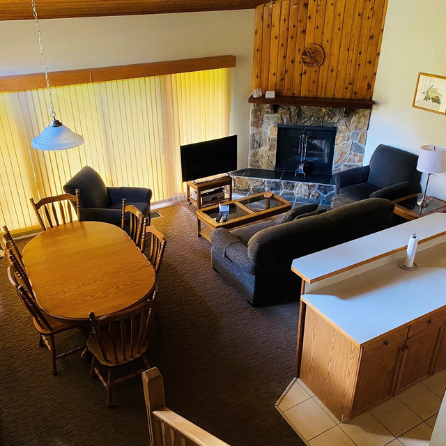 2 Bedroom - Fairmont Mountainside Villa in British Columbia - Image 3