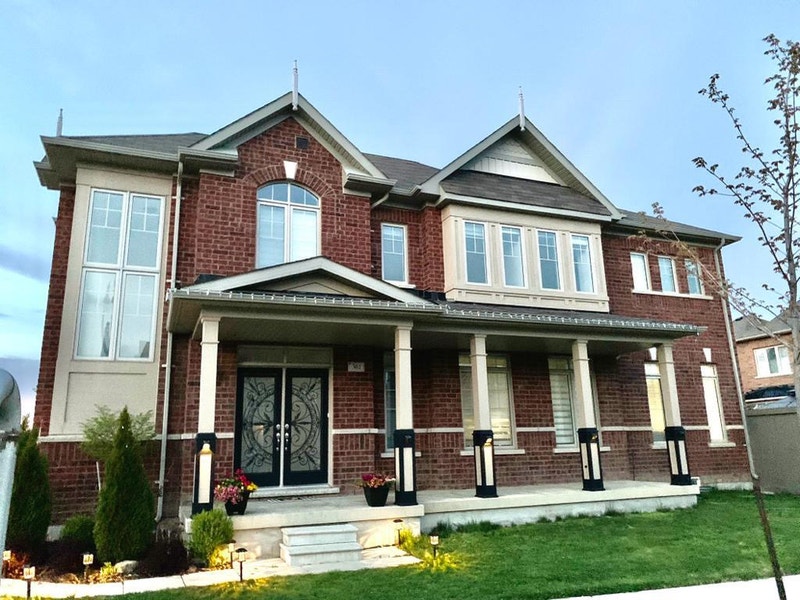 2 Bedroom Legal Basement Available from Rent in Brampton Long Term