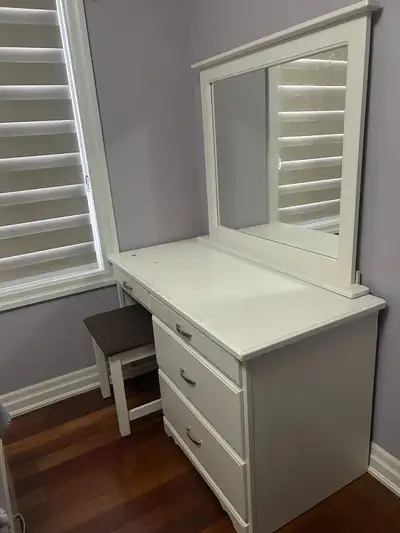 Makeup Vanity - Desk (PRICE NEGOTIATABLE), View more