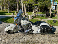 2016 Indian Chief Classic - Pearl White – Low mileage 13,298 kms