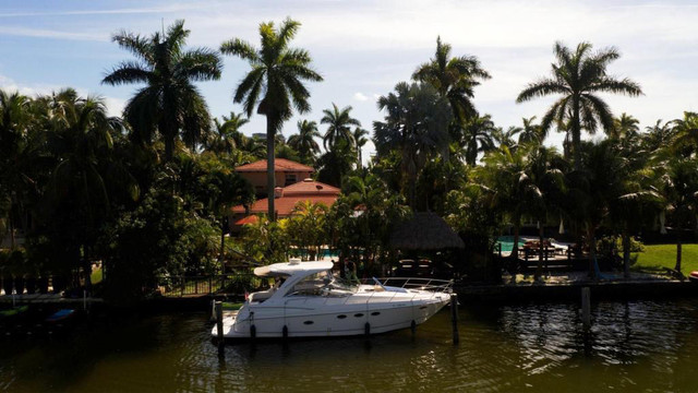 Miami 40 Foot Boat Rental dans Floride