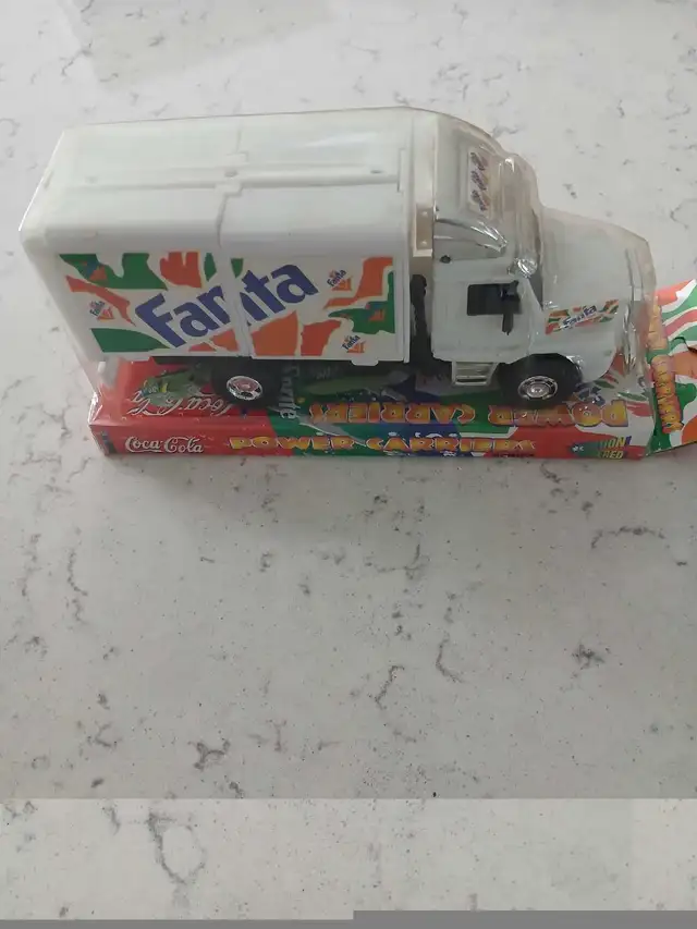 Fanta delivery truck in Arts & Collectibles in Stratford - Image 3