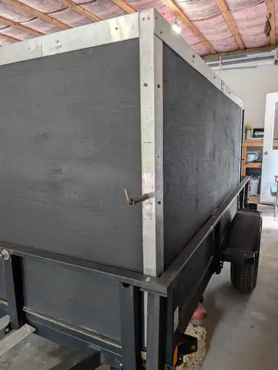 Trailer 10' x 5' with enclosed box 8' x 5'. Includes brand new spare tire and rim. Excellent conditi...