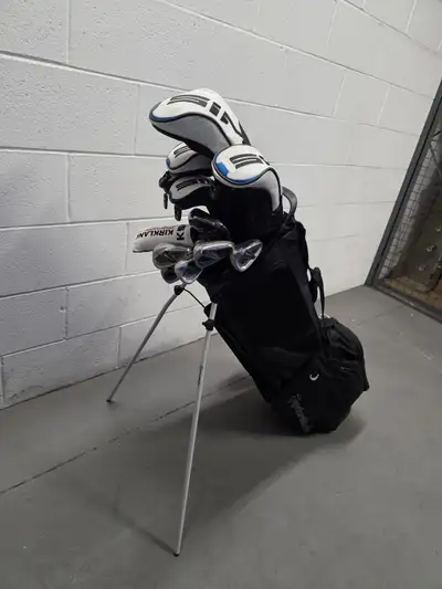 Men's Right-Handed TaylorMade Sim Max 2 Golf Set With Driver, View more