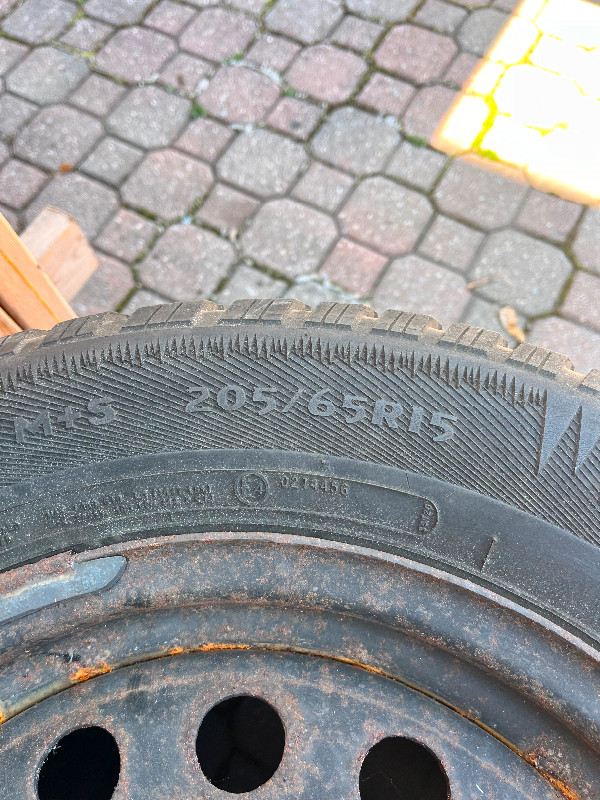 Toyota Corolla Tires and rims in perfect conditions in Tires & Rims in City of Toronto - Image 3