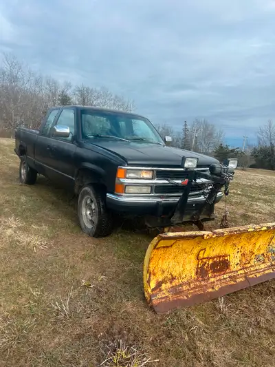 1994 chev plow truck with home made plow truck runs and works well but body has had better days come...
