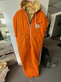 Outdoor sleeping bag style “Jacket”