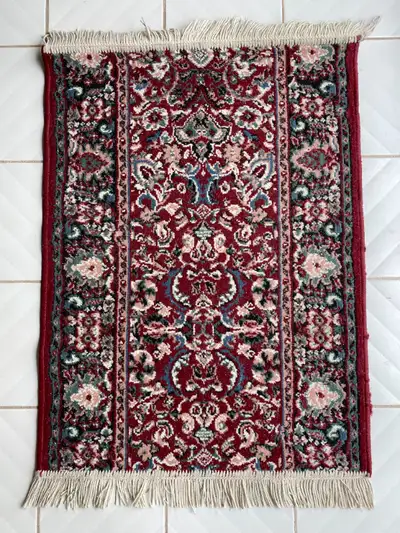 Persian Style Mat with Tassels - Red/Grey/White/Black/Taupe, View more
