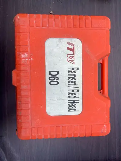Ramset D60 single pin gun good working condition.