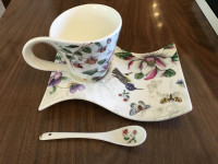 VINTAGE/ANTIQUE, ADELINE FINE PORCELAINS TEACUP TRAY SPOON BOX S