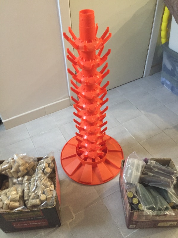 arbre de séchage des bouteilles de vin /Wine Bottle drying tree