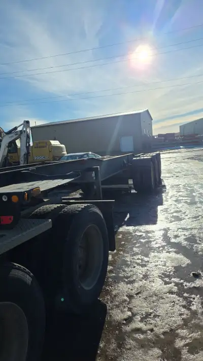 Arnes 35ft end dump frame. Tri axel Safteied in 2022. All Hydraulics removed. Would make great water...