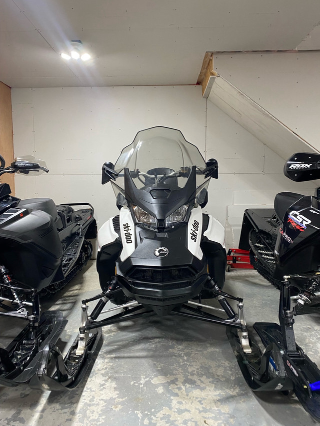 2019 Skidoo Expedition Sport 900 Ace  in Snowmobiles in Corner Brook - Image 2