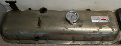 Shortly used but near mint GM assembly line valve cover oil cap for all 396 427 454. I test fitted t...