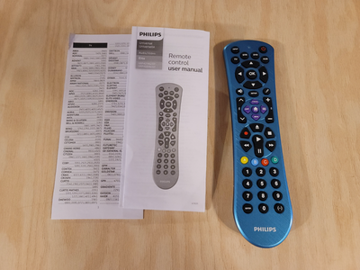Philips 4-Device Universal Remote Control SRP4229B/27, View more