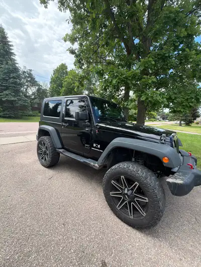 2009 Jeep Wrangler X 168,000 Kilometres on the Body 31,000 Kilometres on the motor - Crate Engine +...