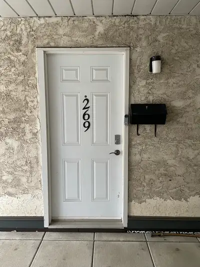 Town House For Rent