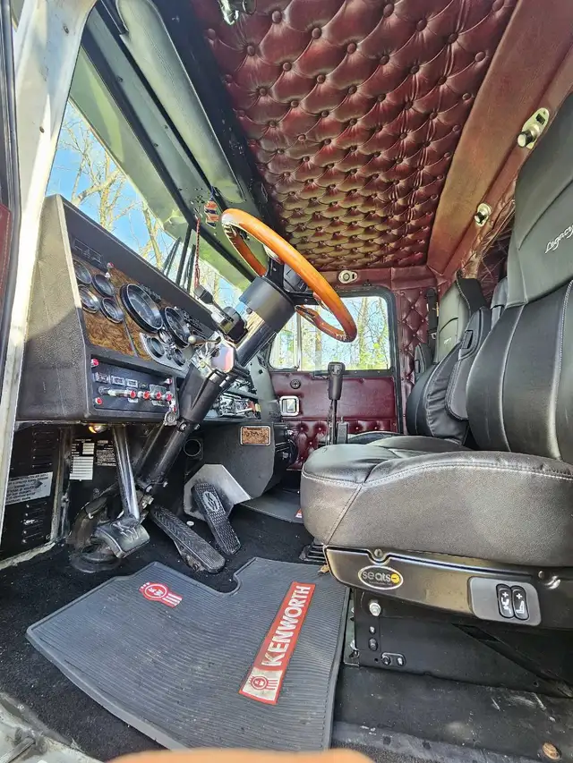 1990 kenworth w900 007limited Edition financing available  in Heavy Trucks in Winnipeg - Image 5