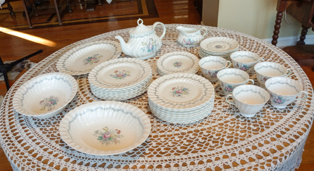 43 Piece "The Chelsea Rose" Royal Doulton China Dinner Set in Kitchen & Dining Wares in Peterborough
