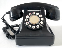 Vintage. Collection Téléphone à boutons Microtel Phone 999