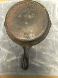 Wagner Ware Sidney O Cast Iron Skillet