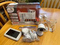 Summer Infant Colour baby monitor with 2 cameras