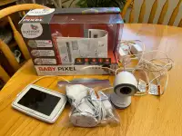 Summer Infant Colour baby monitor with 2 cameras