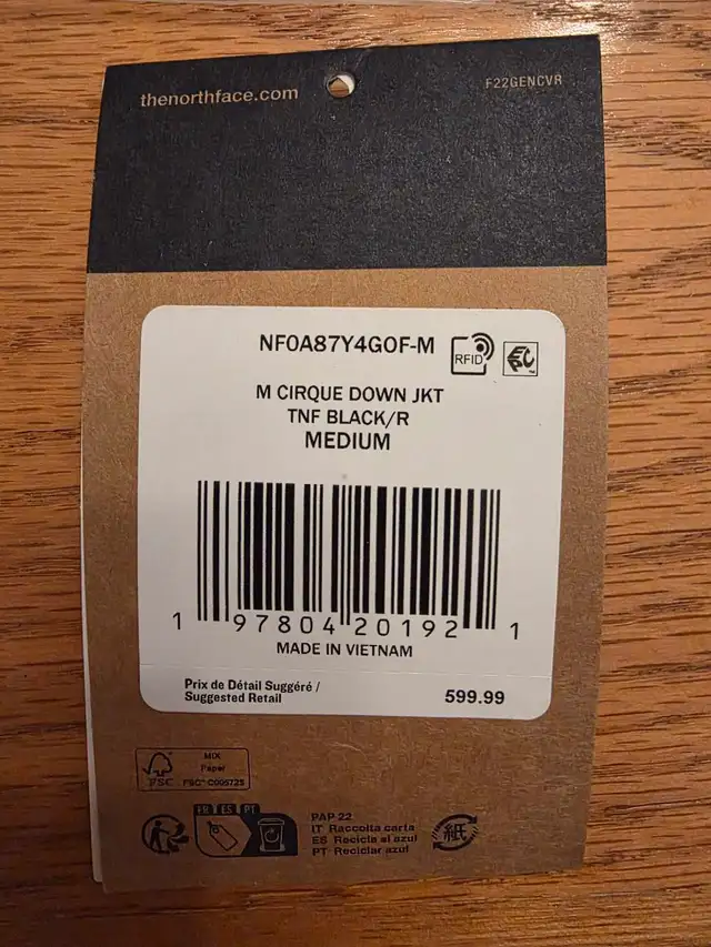 North Face Men's Medium Cirque Down Jacket in Men's in Calgary - Image 4