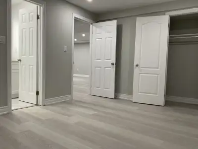 UTM,Master bedroom for rent, own bathroom, girl only