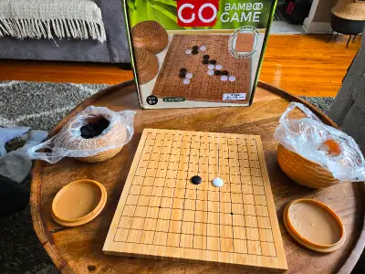 Good for beginners. Reversible 9 x 9 grid Go board to learn rules and 13 x 13 to develop strategy. G...