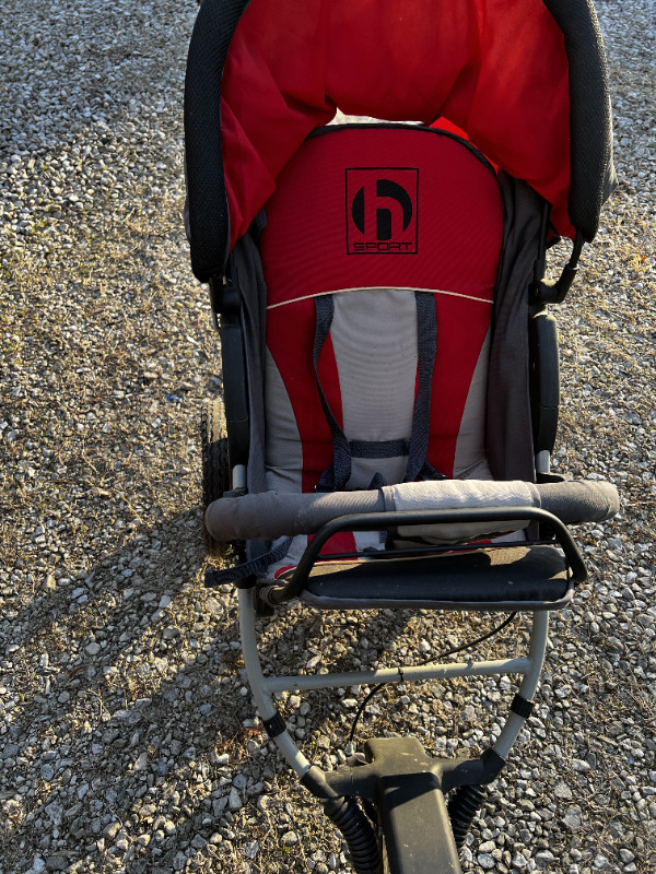 Hauck Sport Jogger Runner Stroller, light weight in Strollers, Carriers & Car Seats in Leamington - Image 3