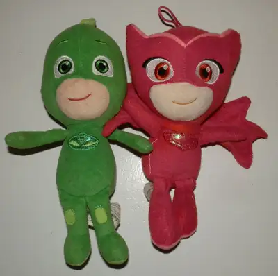 2 PJ Masks Plush Toys- Gekko & Owelette, View more