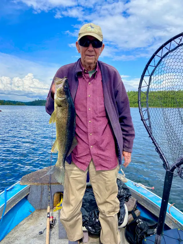 LODGE AND COTTAGES -RESERVE YOUR SUMMER STAY, NOW ! in Ontario in Canada - Image 8