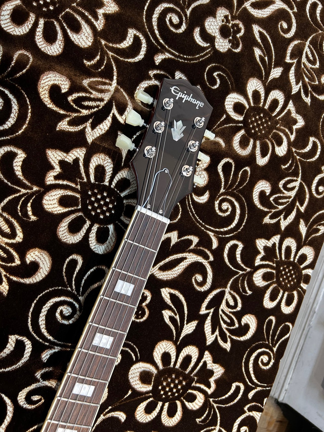 Epiphone IGES335F Semi-Hollowbody Electric Guitar ES-335 Figured in Guitars in City of Toronto - Image 3