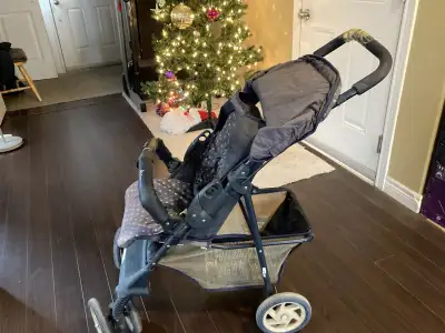 Graco stroller $30 slightly worn fabric, but still functional